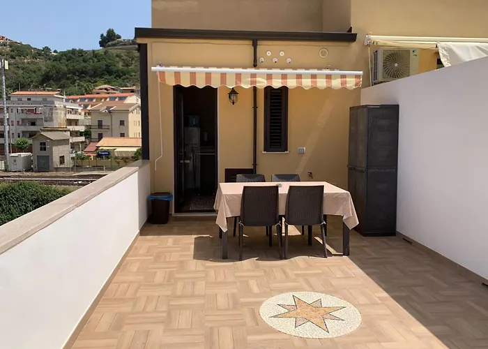 Emyteo Apartment