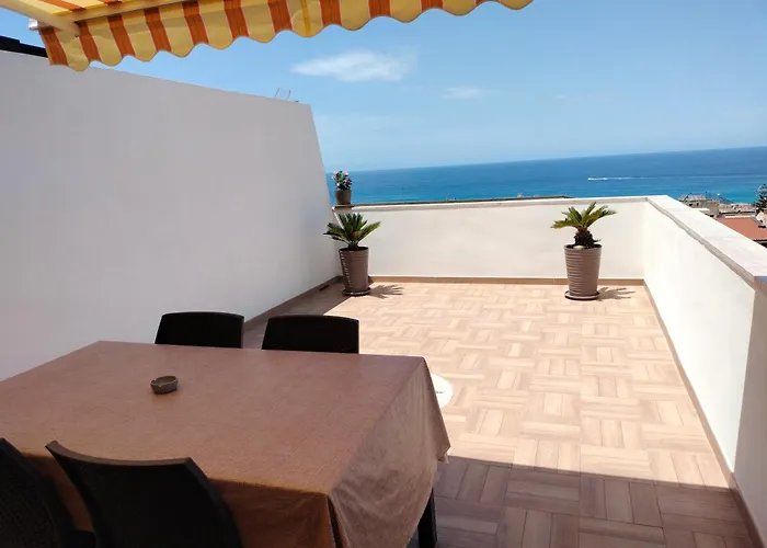 Emyteo Apartment