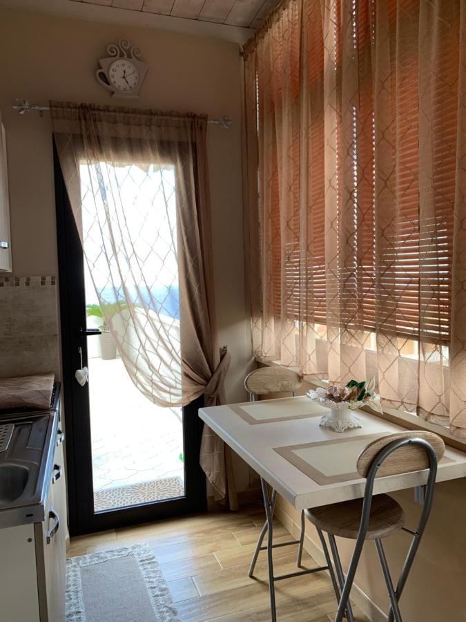 Emyteo Apartment